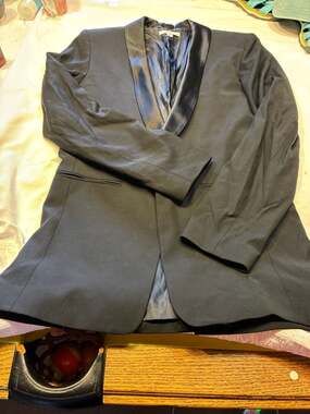 Heike Jarick Black Tuxedo Blazer with Satin Shawl Lapel